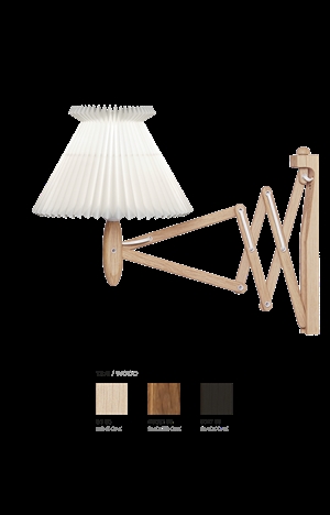 LE KLINT - Sax væglampe 224 - 6/17 - Lys eg med standardskærm