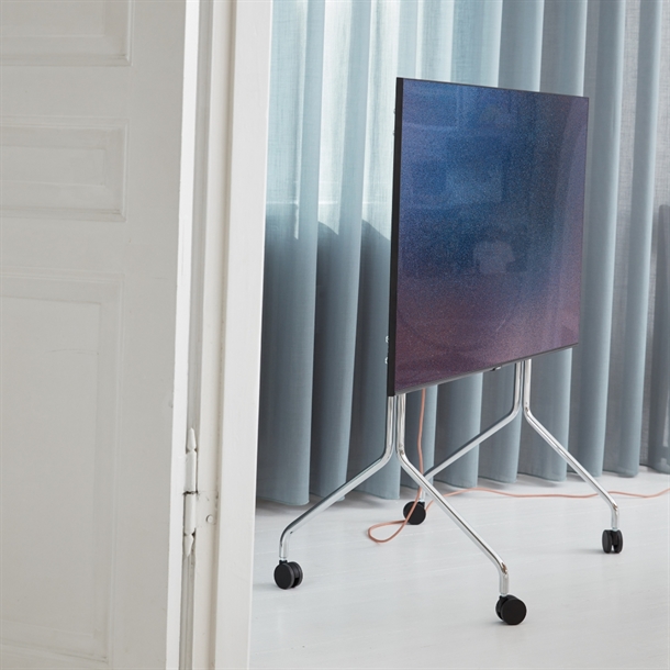 Pedestal Moon / Regular - Chrome