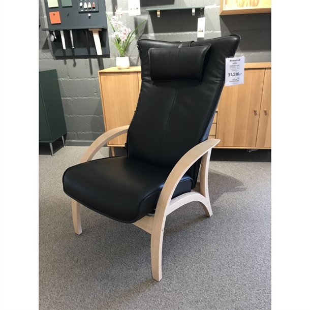 Brunstad lænestol - Delta Adventure - Large - Sort læder - Outlet