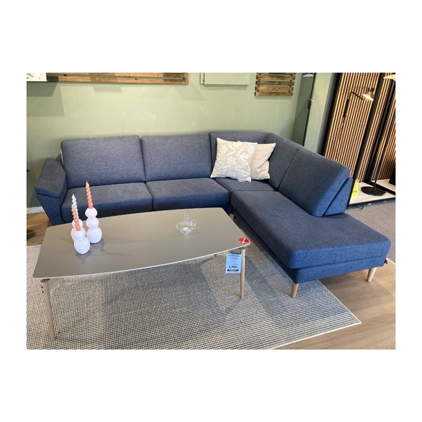 OUTLET - IMG Galaxy open-end sofa - Raven blå stof - Mål: 281 x 194 cm.