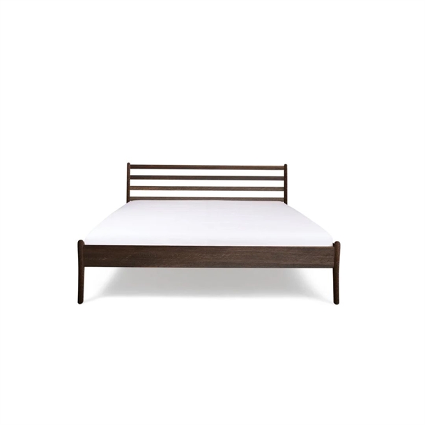 LINDHARDT LIVING - NORD SENGERAMME - MASSIV EG RØGET - FLERE MÅL