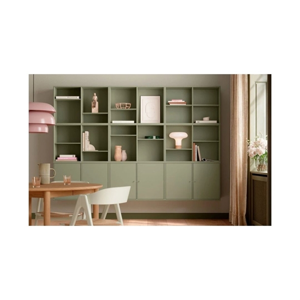 MISTRAL - REOLOPSTILLING MED LÅGER - OLIVENGRØN - MÅL: 267 X 182,4 X 32,5 CM.