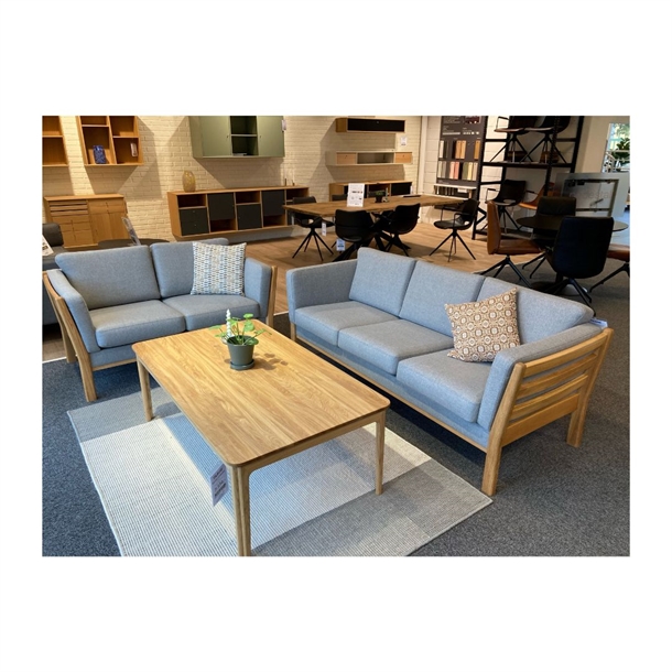 OUTLET - FIRENZE 3+2 PERS. SOFASÆT - BOSS LYSEGRÅ STOF - OLIERET EG - MÅL: 196 X 142 CM.
