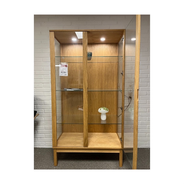 OUTLET - KLIM V402 VITRINESKAB - EG NATUROLIE INKL LYS - MÅL: 90 X 169 X 45 CM.