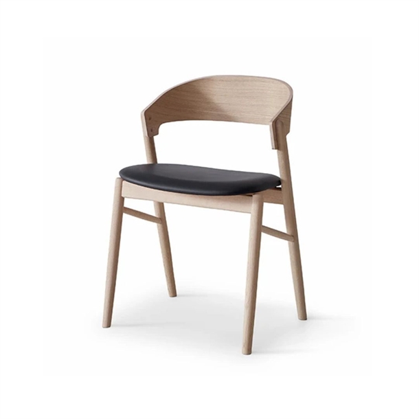 FINDAHL - SPRINGER SPISEBORDSSTOL - MASSIV EG - SORT SYDNEY LÆDER